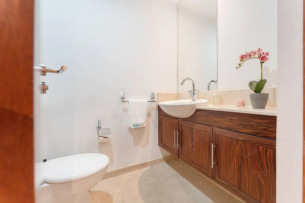 Majestic Duplex Villa With Burj Khalifa View In Downtown Dubai